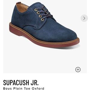 Boys blue shoes 3.5 worn once pretty much new see photos